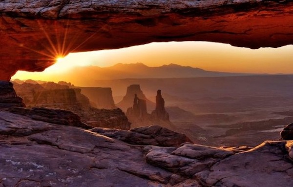 Sunrise @ Monument Valley