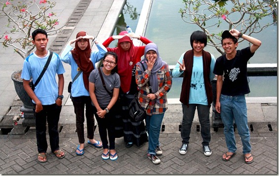 Foto Bersama di Galeri Makam Bung Karno Galeri Bung Karno