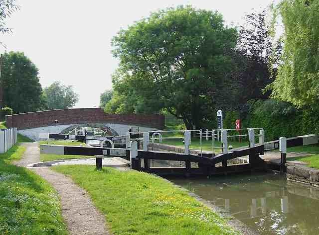 [Braunston%2520Top%2520Lock%255B2%255D.jpg]