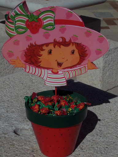 Codigo: E003 Centro de Mesa Rosita Fresita