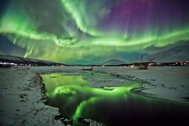 [aurora%255B3%255D.jpg]