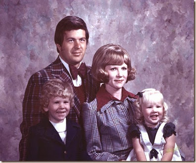1973 Oct Family of 4