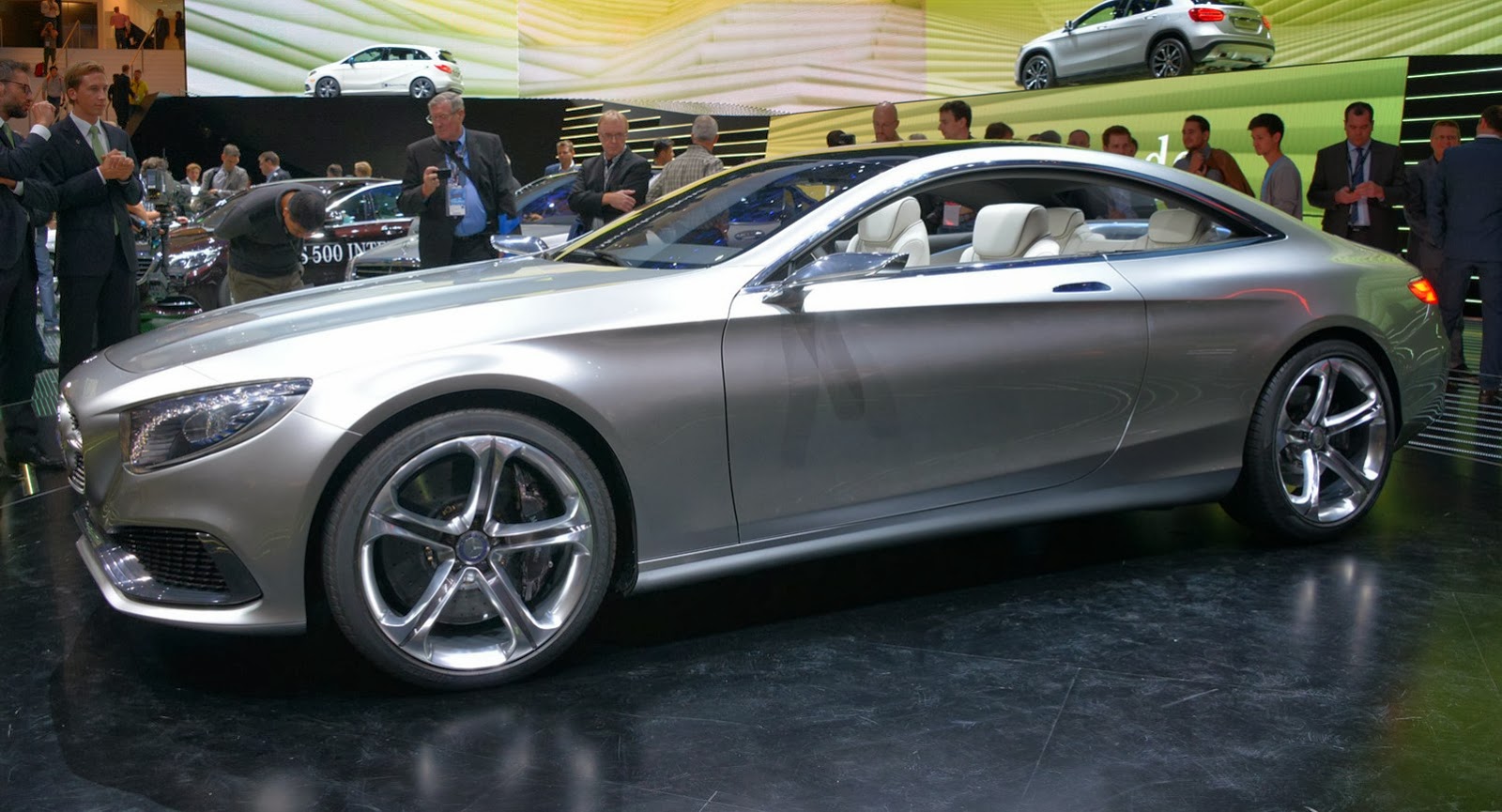 [Cadillac-vs-Mercedes-18%255B3%255D.jpg]