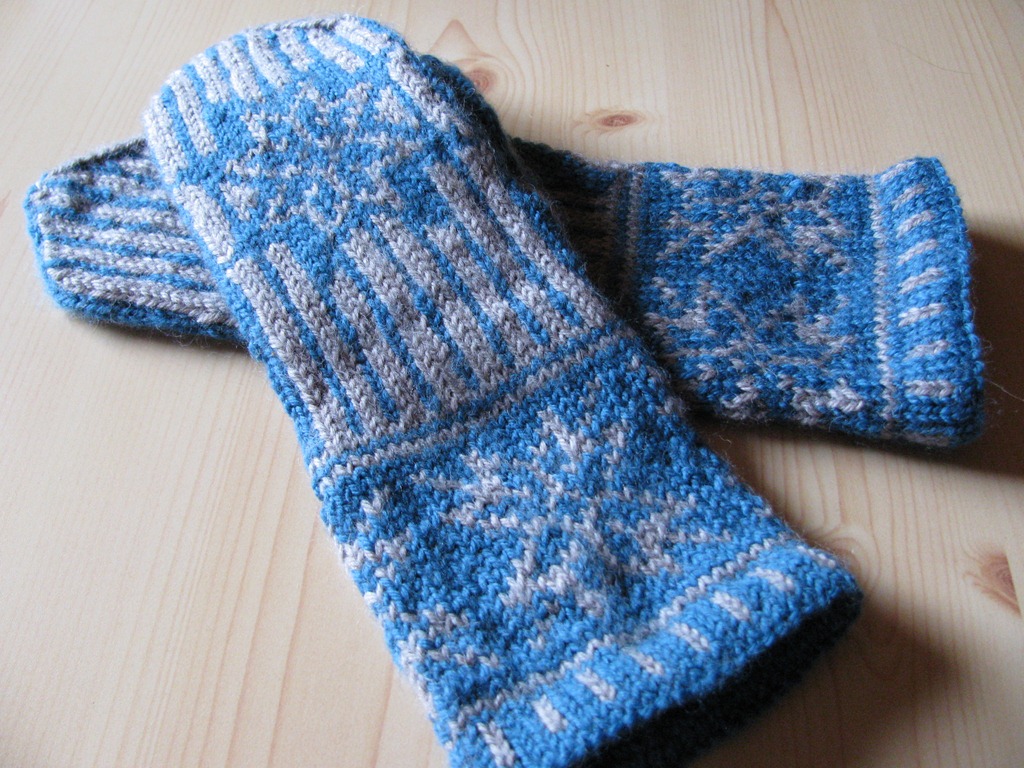 [Mittens%2520from%2520Liv%2520in%2520Norway%255B5%255D.jpg]