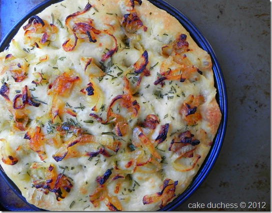 caramelized-onion-and-rosemary-focaccia-3 caramelized-onion-and-rosemary-focaccia-3