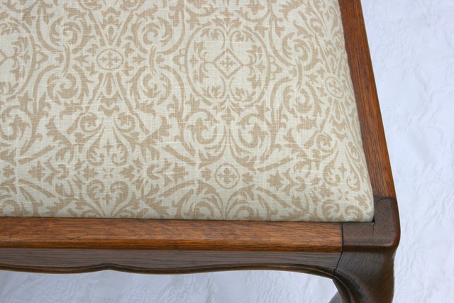 chair 033