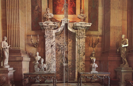 Some Baroque grandeur in Britain, Castle Howard, and gilded Charles II tables and stone pilasters carved in 1705. Some Baroque grandeur in Britain, Castle Howard, and gilded Charles II tables and stone pilasters carved in 1705.