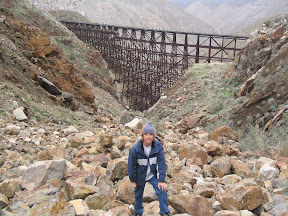 Kaiel in front of Goat Canyon Trestle