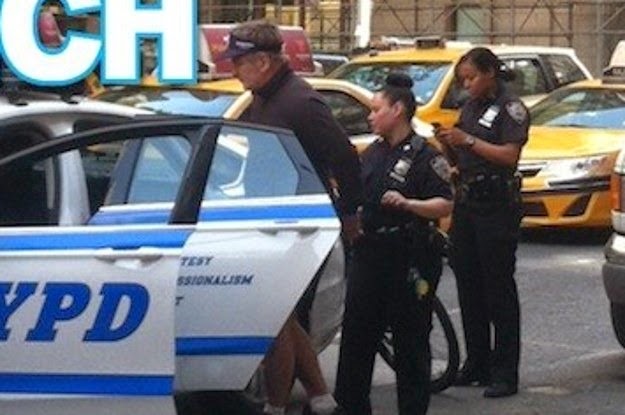 [alec-baldwin-just-got-arrested-in-new-york-city-2-14297-1399995536-0_dblbig%255B3%255D.jpg]
