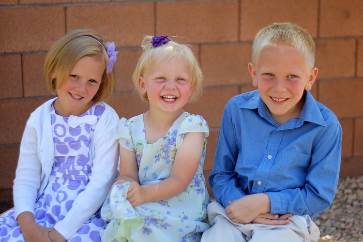 [a%2520easter%2520e%255B4%255D.jpg]