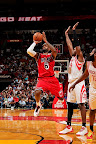 LeBron Sets NBA Record of 6 Games with 30+ Points & 60+% FG lebron james nba 130206 mia vs hou 03 LeBron Sets NBA Record of 6 Games with 30+ Points & 60+% FG