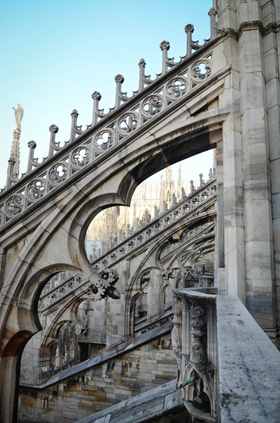 Milan Duomo climb10