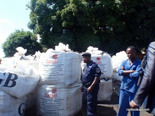 Sacs des minerais volés et retrouvés aux Ets. Maisha à Lumbumbashi au Katanga, 9/02/2011.