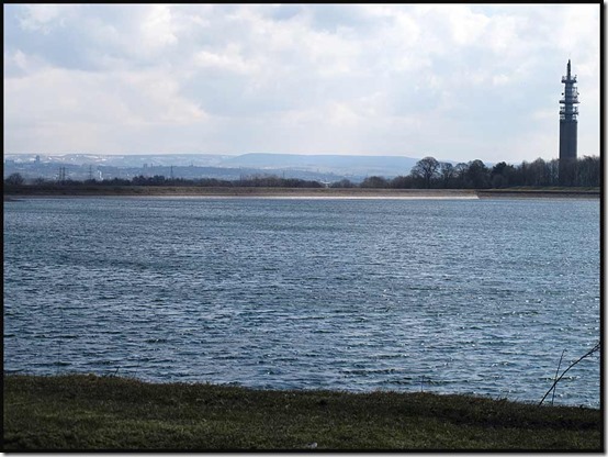 The reservoir at Heaton Park 0321reservoir6