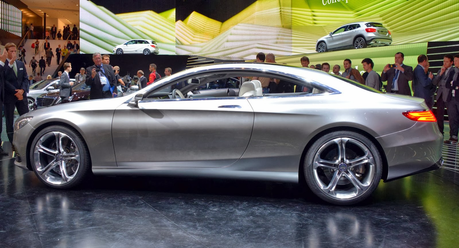 [Cadillac-vs-Mercedes-22%255B3%255D.jpg]