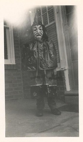 [creepy-black-white-photos-21%255B2%255D.jpg]
