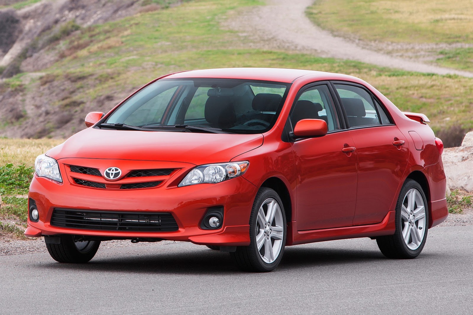 [2013-Toyota-Corolla-S-Special-Edition-2%255B4%255D.jpg]