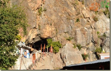entrance-of-shiv-khori-cave-small