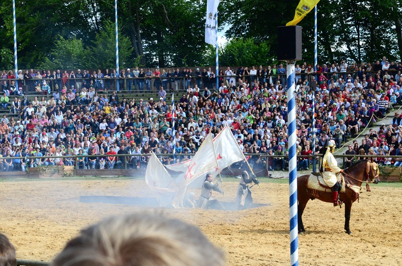 [Kaltenberg%2520Tournament7%255B3%255D.jpg]