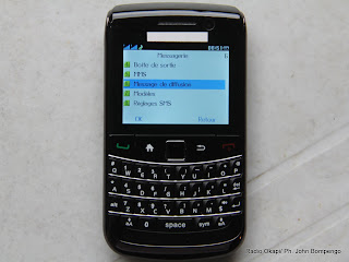 Téléphone. Radio Okapi/ Ph. John Bompengo