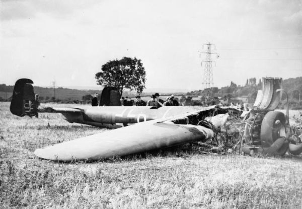 [aircraft-wreck-battle-of-britain-194.jpg]