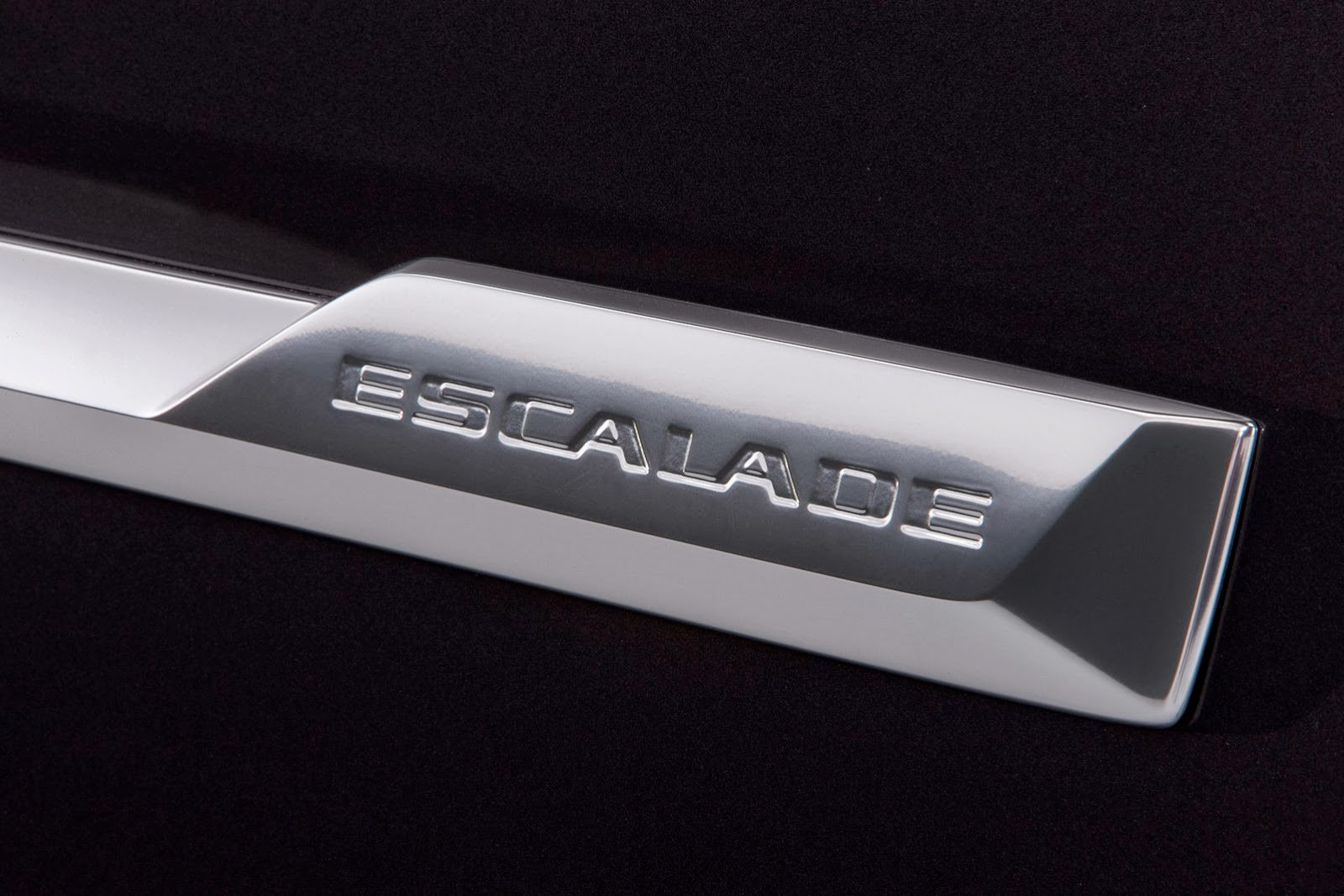 [2015-Cadillac-Escalade-10%255B2%255D.jpg]
