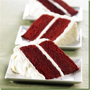 Red_Velvet_Cake_with_Vanilla_Cream_Cheese_Frosting