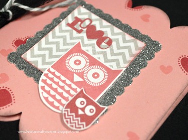 Whoos your valentine_owl scalloped square card_closeup Whoos your valentine_owl scalloped square card_closeup