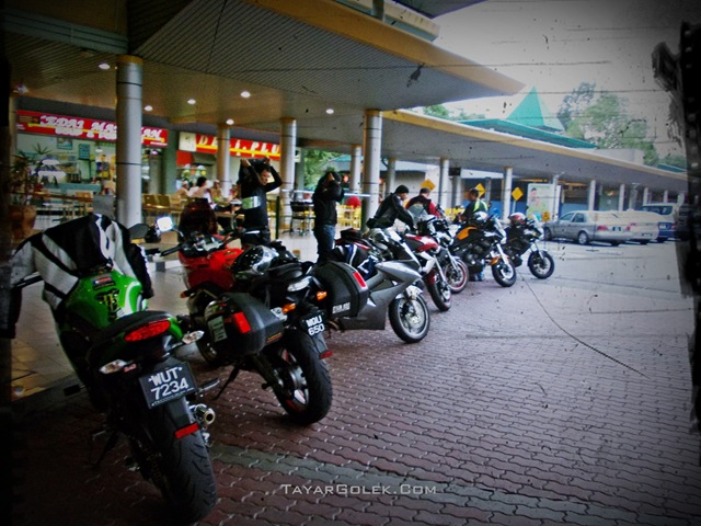 [DSCN02408.jpg]