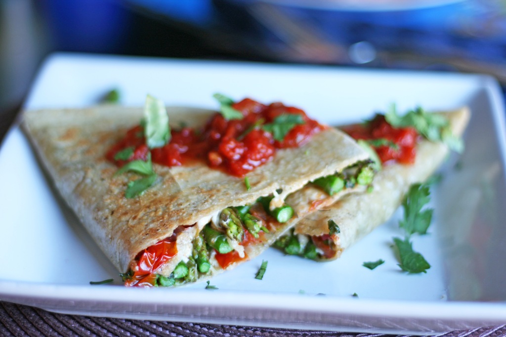 [asparagus-quesadilla3.jpg]