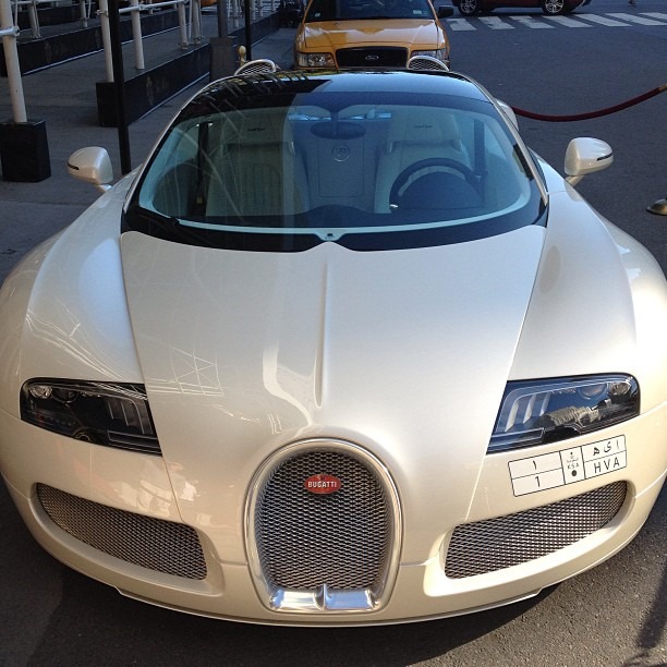 [Veyron-Accident-3%255B2%255D.jpg]