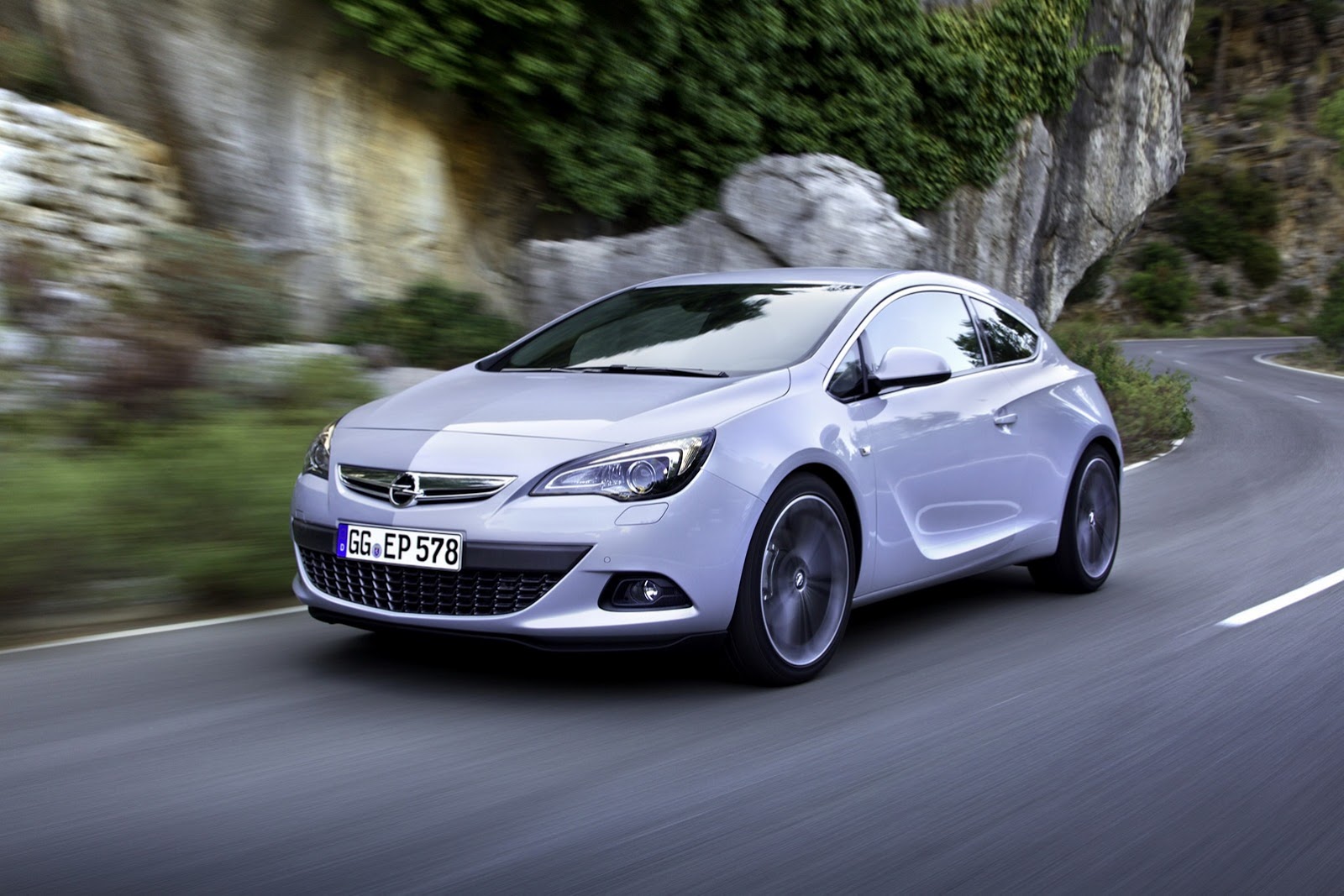 [Opel-Astra-GTC-1%255B3%255D.jpg]