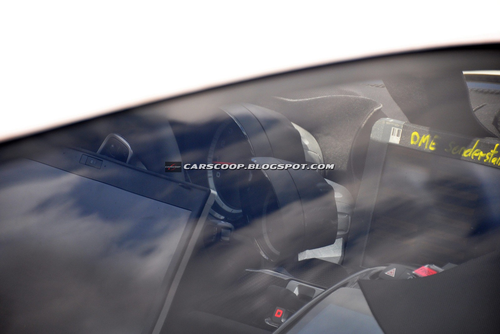 [2014-Porsche-918-Hybrid-Spyder-09%255B3%255D.jpg]