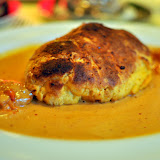 Quenelle de brochet soufflée à la crème de homard.