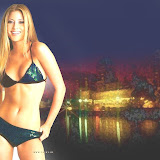 Holly Valance4.jpg