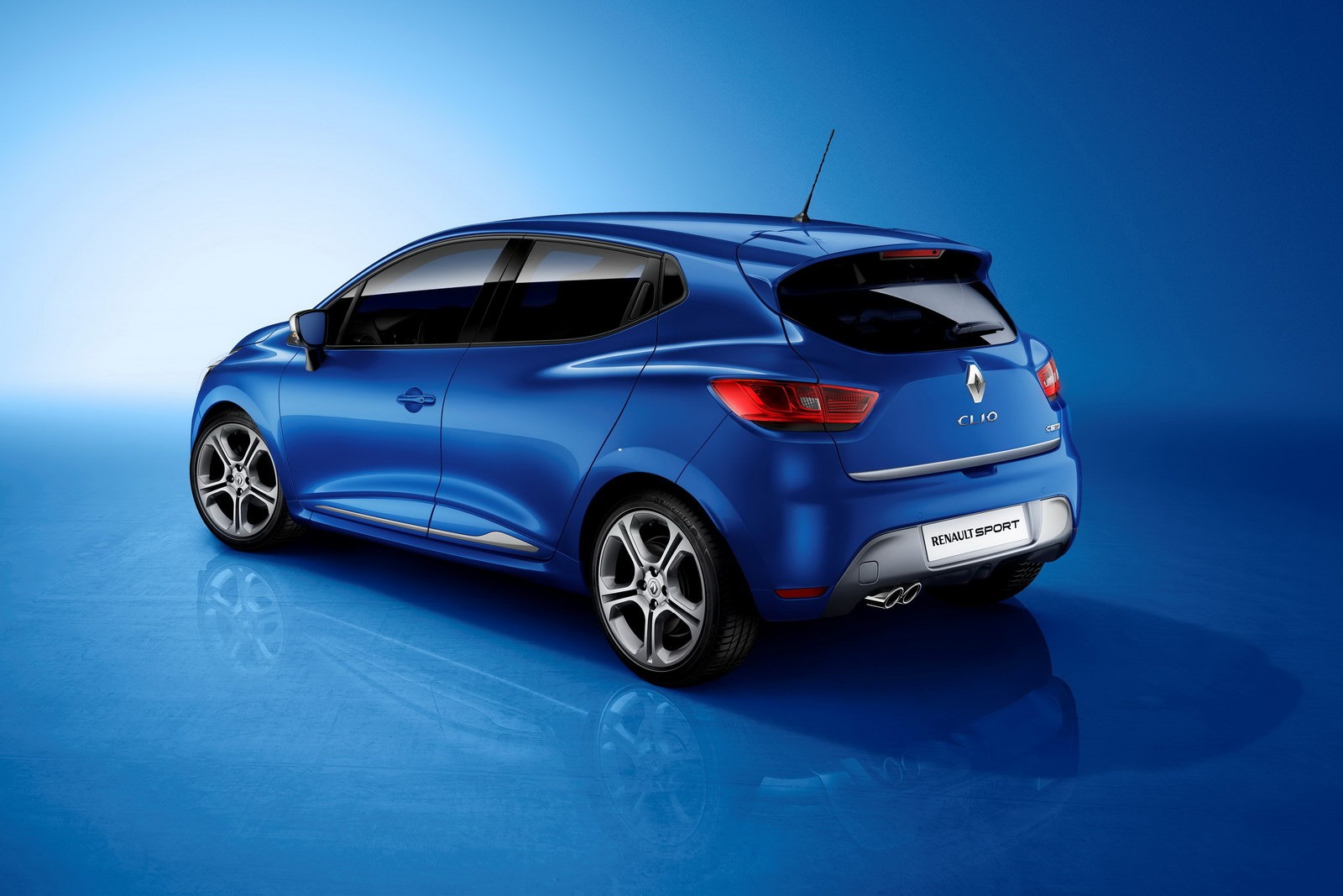 [Renault-Clio-GT-2%255B2%255D.jpg]