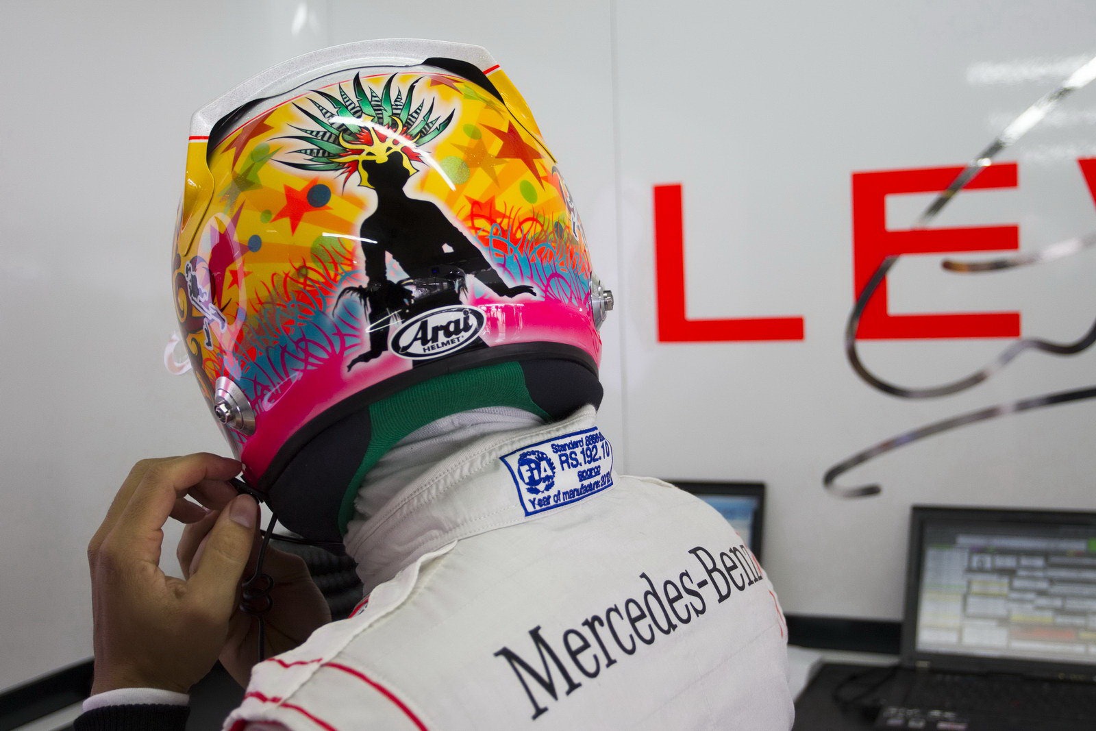 [F1-Brazil-McLaren-Hamilton-2%255B2%255D.jpg]