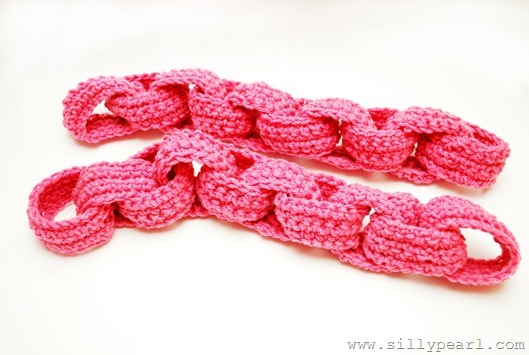 CrochetedPaperChainHeart9