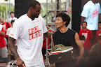 other event 110813 asia tour chengdu 1 09 The 2011 LeBron James Basketball Tour Visits Chengdu (China)