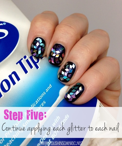 Perfect Glitter Placement with Q-tips Precision Tips #beautyQtips #sp