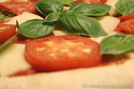 [grilled-margherita-pizza6%255B2%255D.jpg]