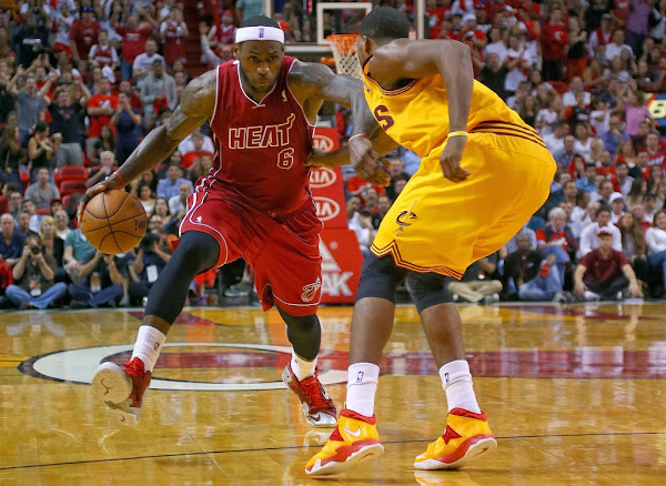King James Goes Back to LEBRON 11 With New RedSilverWhite PE