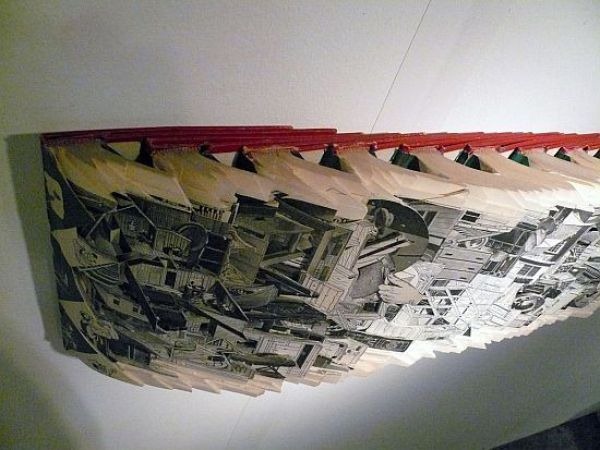 [astonishing_book_sculptures_640_063.jpg]