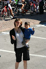 Cheering at the start of the race!