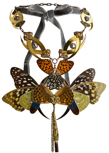[Titania-Necklace-by-Harem-Royal4.png]
