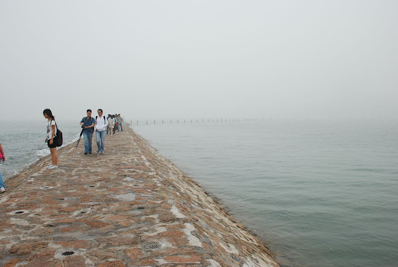 Qingdao - Plage N2 - La jetée dans la mer