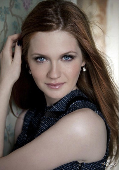 Bonnie-Wright-Empire-August-2011-Issue