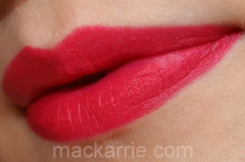 [c_RelentlesslyRedLipstickMAC5%255B4%255D.jpg]