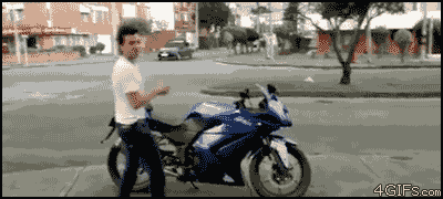 [Car-accident-hits-motorcycle%255B3%255D.gif]