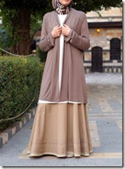 Tunik dan Blus sederhana Tunik dan Blus tradisional
